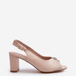 Laden Sie das Bild in den Galerie-Viewer, Sandalen Model 194970 Step in style