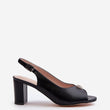 Laden Sie das Bild in den Galerie-Viewer, Sandalen Model 194971 Step in style