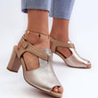 Laden Sie das Bild in den Galerie-Viewer, Pantoletten Model 196231 Step in style