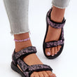 Laden Sie das Bild in den Galerie-Viewer, Sandalen Model 197895 Step in style