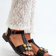 Laden Sie das Bild in den Galerie-Viewer, Sandalen Model 198408 Step in style