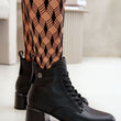 Laden Sie das Bild in den Galerie-Viewer, Stiefeletten mit Absatz Model 199301 Step in style