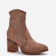 Laden Sie das Bild in den Galerie-Viewer, Stiefeletten mit Absatz Model 199323 Step in style