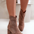 Laden Sie das Bild in den Galerie-Viewer, Stiefeletten mit Absatz Model 199323 Step in style