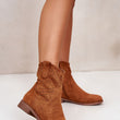 Laden Sie das Bild in den Galerie-Viewer, Stiefeletten Model 199406 Step in style