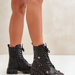 Laden Sie das Bild in den Galerie-Viewer, Boot Model 199832 Step in style