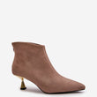 Laden Sie das Bild in den Galerie-Viewer, Stiefeletten mit Absatz Model 199853 Step in style