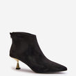 Laden Sie das Bild in den Galerie-Viewer, Stiefeletten mit Absatz Model 199854 Step in style