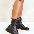 Laden Sie das Bild in den Galerie-Viewer, Stiefeletten Model 200101 Step in style