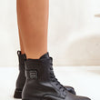 Laden Sie das Bild in den Galerie-Viewer, Stiefeletten Model 200101 Step in style