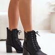 Laden Sie das Bild in den Galerie-Viewer, Stiefeletten mit Absatz Model 201004 Step in style