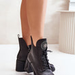 Laden Sie das Bild in den Galerie-Viewer, Stiefeletten mit Absatz Model 201009 Step in style