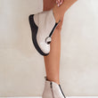 Laden Sie das Bild in den Galerie-Viewer, Plateau-Stiefeletten Model 201014 Step in style
