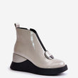 Laden Sie das Bild in den Galerie-Viewer, Plateau-Stiefeletten Model 201015 Step in style