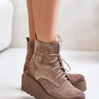 Laden Sie das Bild in den Galerie-Viewer, Plateau-Stiefeletten Model 201171 Step in style