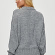 Laden Sie das Bild in den Galerie-Viewer, Pullover model 201809 Makadamia