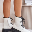 Laden Sie das Bild in den Galerie-Viewer, Boot Model 201912 Step in style