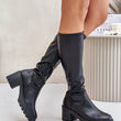 Laden Sie das Bild in den Galerie-Viewer, Stiefel mit Absätzen Model 202039 Step in style