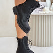 Laden Sie das Bild in den Galerie-Viewer, Boot Model 202054 Step in style