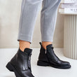 Laden Sie das Bild in den Galerie-Viewer, Stiefeletten Model 202130 Step in style