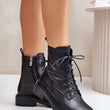 Laden Sie das Bild in den Galerie-Viewer, Boot Model 202131 Step in style