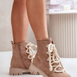 Laden Sie das Bild in den Galerie-Viewer, Stiefeletten Model 202161 Step in style
