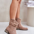 Laden Sie das Bild in den Galerie-Viewer, Stiefeletten Model 202802 Step in style