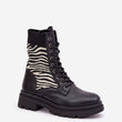 Laden Sie das Bild in den Galerie-Viewer, Boot Model 204670 Step in style