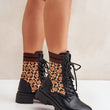 Laden Sie das Bild in den Galerie-Viewer, Boot Model 204671 Step in style