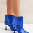 Laden Sie das Bild in den Galerie-Viewer, Stiefeletten mit Absatz Model 204686 Step in style