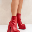 Laden Sie das Bild in den Galerie-Viewer, Stiefeletten mit Absatz Model 204693 Step in style