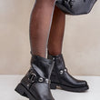 Laden Sie das Bild in den Galerie-Viewer, Stiefeletten Model 204785 Step in style
