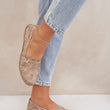 Laden Sie das Bild in den Galerie-Viewer, Espadrilles model 208322 Step in style