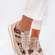Laden Sie das Bild in den Galerie-Viewer,  Sportschuhe model 209062 Step in style