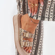 Laden Sie das Bild in den Galerie-Viewer, Pantoletten model 209947 Step in style