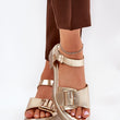 Laden Sie das Bild in den Galerie-Viewer,  Sandalen model 210051 Step in style