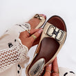 Laden Sie das Bild in den Galerie-Viewer, Sandalen model 210062 Step in style