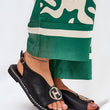 Laden Sie das Bild in den Galerie-Viewer, Sandalen model 210130 Step in style
