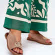 Laden Sie das Bild in den Galerie-Viewer,  Sandalen model 210132 Step in style