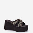 Laden Sie das Bild in den Galerie-Viewer, Pantoletten model 210168 Step in style