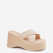Laden Sie das Bild in den Galerie-Viewer, Pantoletten model 210170 Step in style