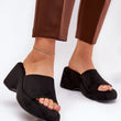 Laden Sie das Bild in den Galerie-Viewer, Pantoletten model 210172 Step in style