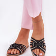 Laden Sie das Bild in den Galerie-Viewer, Pantoletten model 210775 Step in style