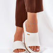 Laden Sie das Bild in den Galerie-Viewer,  Pantoletten model 211687 Step in style