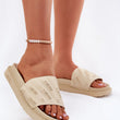 Laden Sie das Bild in den Galerie-Viewer, Pantoletten model 212594 Step in style