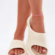 Laden Sie das Bild in den Galerie-Viewer, Pantoletten model 212711 Step in style