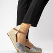 Laden Sie das Bild in den Galerie-Viewer, Keilabsatz Sandalen model 212968 Inello