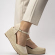Laden Sie das Bild in den Galerie-Viewer, Keilabsatz Sandalen model 212973 Inello
