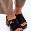 Laden Sie das Bild in den Galerie-Viewer, Pantoletten model 213037 Step in style