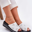 Laden Sie das Bild in den Galerie-Viewer, Pantoletten model 213039 Step in style
